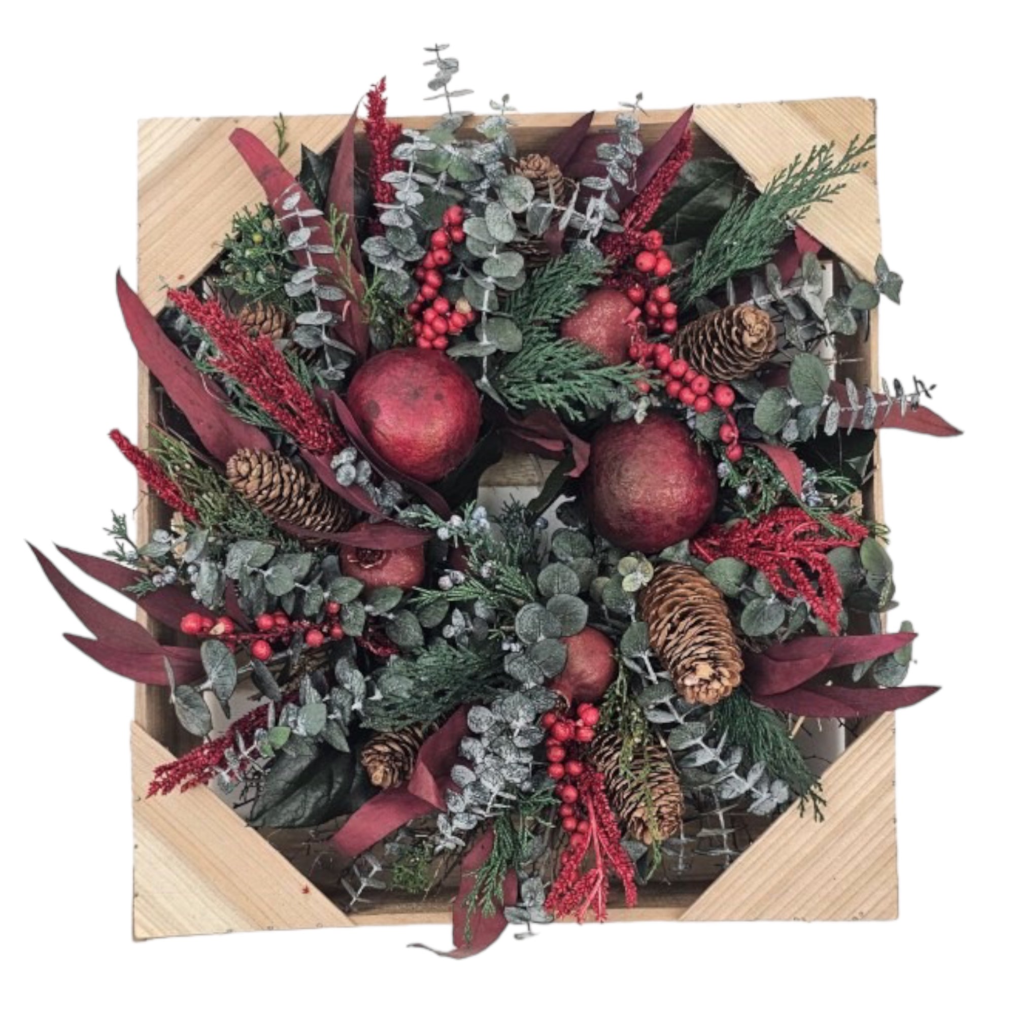 Holiday Greetings Wreath, 12"