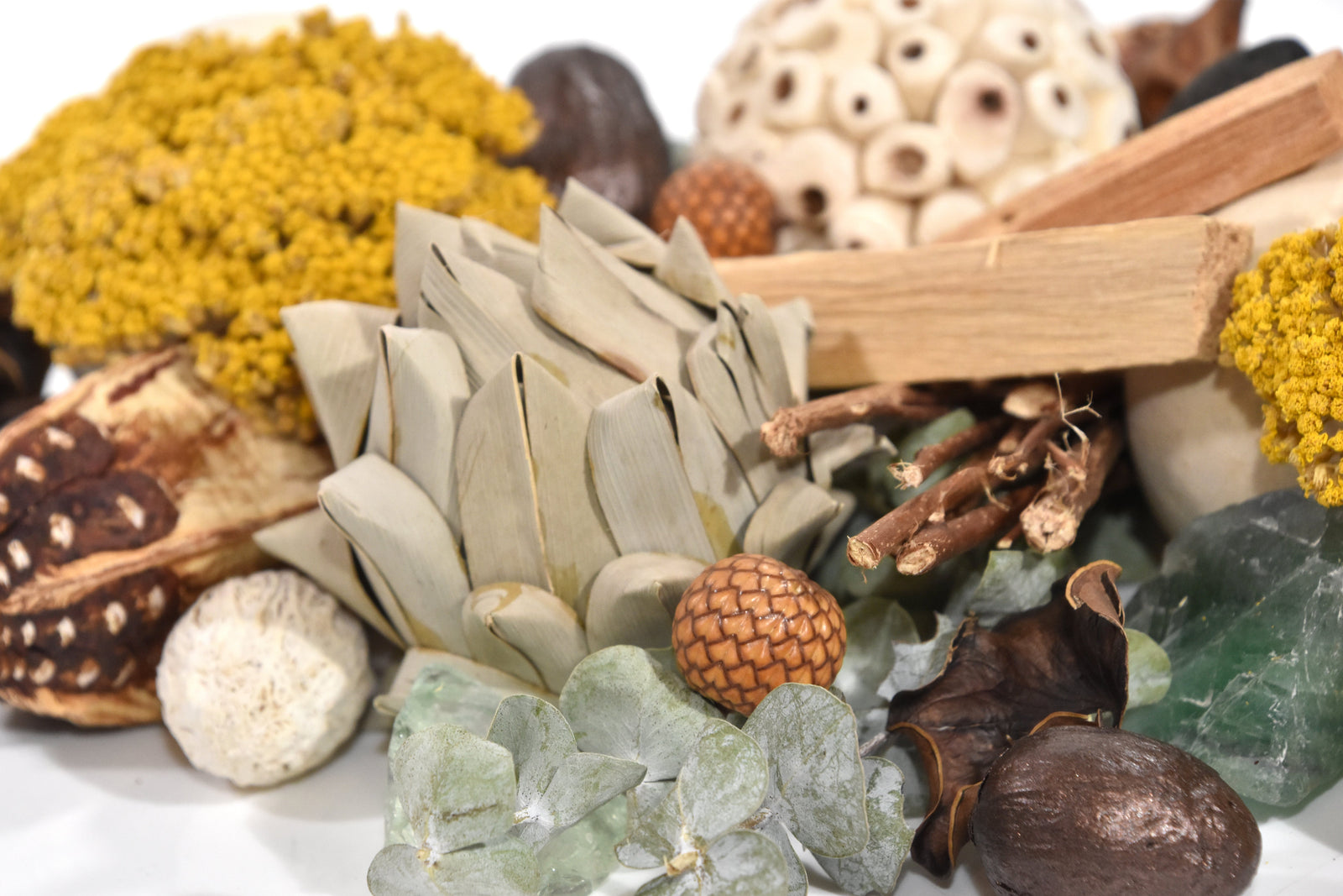 Thistle & Yarrow Linen Sachet, 5" x 8", 3.5oz